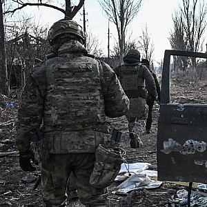 Российские военные проводят зачистку микрорайона Западная-Вторая в Купянске