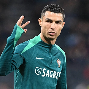 Криштиану Роналду забил 954-й гол эффектным ударом через себя