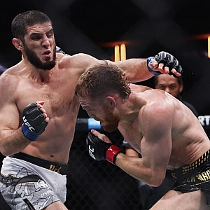 Атаев назвал победы Махачева в UFC главным спортивным впечатлением года