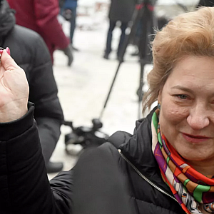 Полина Лурье получила ключи от квартиры Ларисы Долиной в Хамовниках