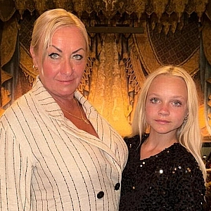 Мать фигуристки Костылевой заявила об угрозах в адрес соперницы на тренировке