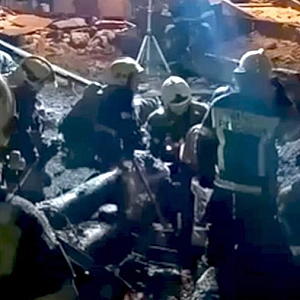 В Тульской области под завалами обрушившегося цеха нашли тело погибшего