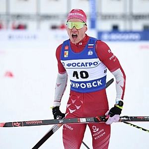 Большунов выиграл гонку на 15 км на финале Кубка России в Кировске