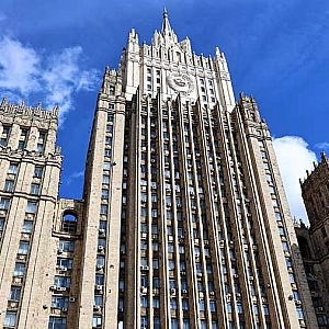 Путин и Си Цзиньпин обсудят мировые кризисы во время визита президента РФ в Китай