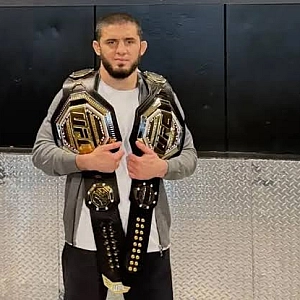 Махачев заявил что мечтает завершить карьеру на турнире UFC в Москве