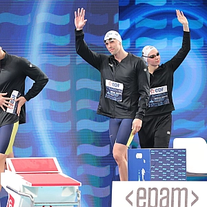 Сборная России по плаванию вернулась в Москву после чемпионата Европы