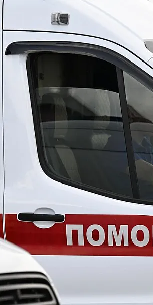 Автобус врезался в опору на трассе М-4 в Тульской области: есть пострадавшие