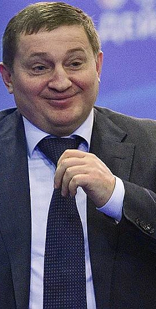 Виво, губернатор Бочаров: как в Волгоградской области бюджет на кашах пилят?