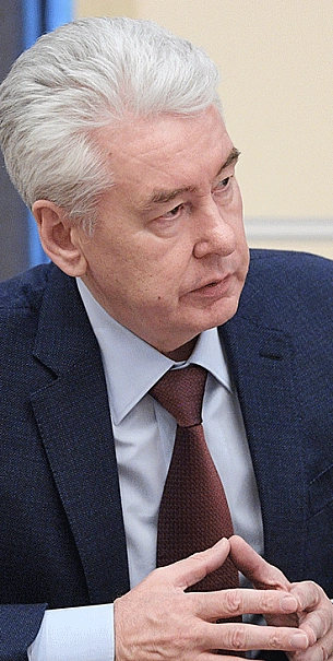 Распродажа Собянина: владельцам Мерлиона и ширме Троценко слили госактив