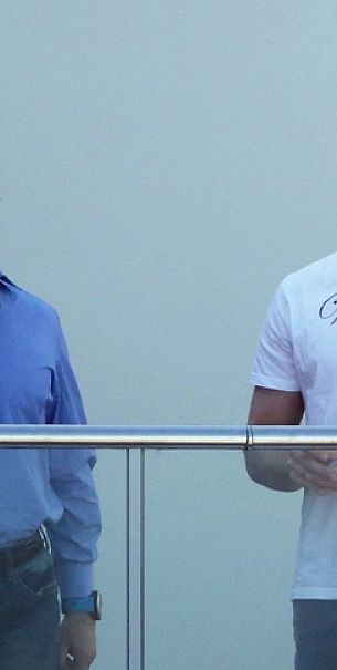 «Он вам не Илюха, а папа не Димон»