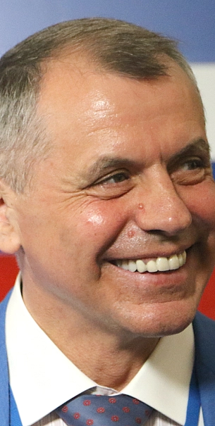 Госземля для детей Константинова: Госсовет Крыма - кормушка для своих?