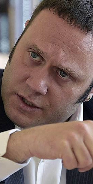 Генса накачивают госконтрактами: у Мишустина - новый кошелек?