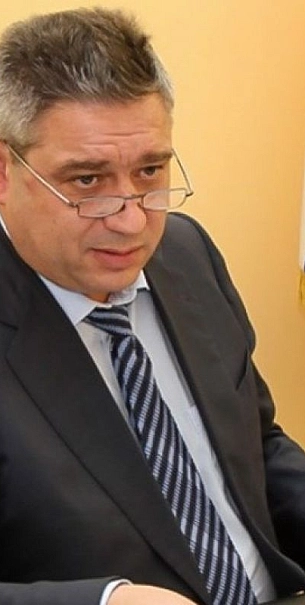Хоровы потуги: депутатский мандат за буклетные сказки?