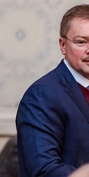 Стройка для своих: Греф распахнул кассу Сбера для сына Чайки?