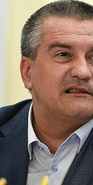 Засланцы Зеленского в Крыму: зять Кучмы и пожароопасные контракты от Аксенова