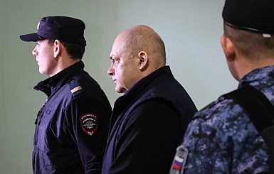 Суд приговорил экс-губернатора Курской области Смирнова к 14 годам колонии и штрафу 400 млн рублей