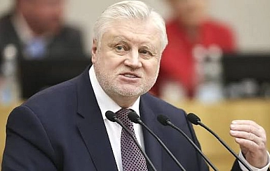Миронов и Зюганов спели дуэтом: как устранить конкурента и написать донос?