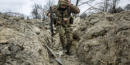 Минобороны: украинские военные из 68-й бригады сдались в плен под Красноармейском, брошенные командованием
