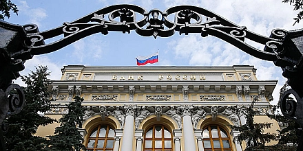 Приток средств розничных инвесторов на рынок побил рекорд с 2021 года