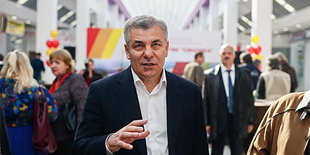 Первый пошел: тайные активы сенатора Канокова и кредиты от госбанка