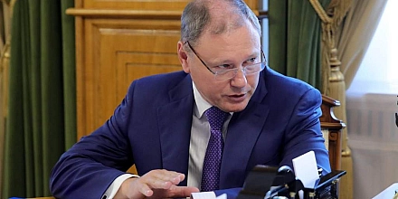 Агроподряд с душком: что общего у вице-губернатора Ревенко и зернотрейдера Ходыкина?