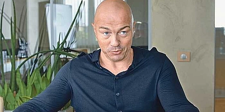 Рейдеры облизнулись на ЭКСМО: за наездом на издательство стоит Малофеев?