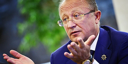 Миллиарды для беглого экс-депутата Гридина: госконтракты вместо нар?