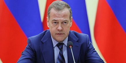 Медведев назвал важным для будущего решение суда в Гааге по морским акваториям у Крыма
