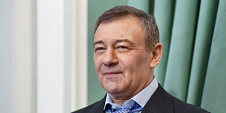 От Трабера до Нерадько и Махова: Ротенбергам ощипывают «перья»?