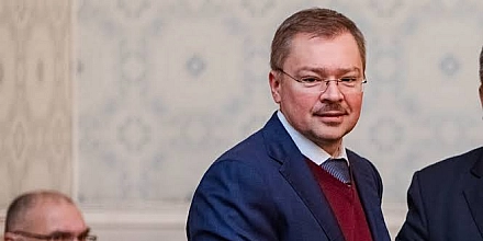 Стройка для своих: Греф распахнул кассу Сбера для сына Чайки?