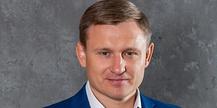 Скандальный чиновник всплыл у госкормушки: 3 миллиарда - для драчуна Петунина?