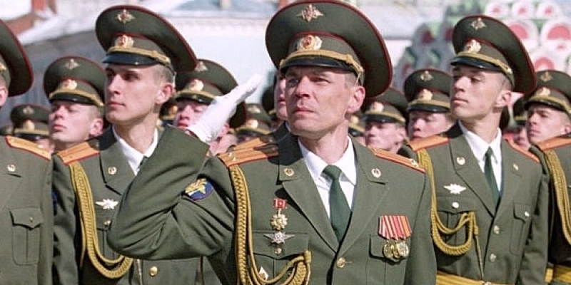 Путин: офицеры Армии России выдержали экзамен на верность Родине