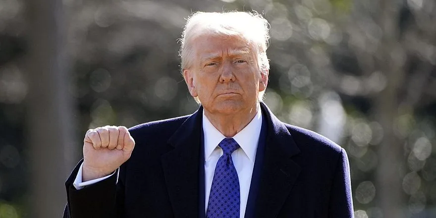 CNN: Трамп готов поддержать новый пакет антироссийских санкций, который продвигал Линдси Грэм*