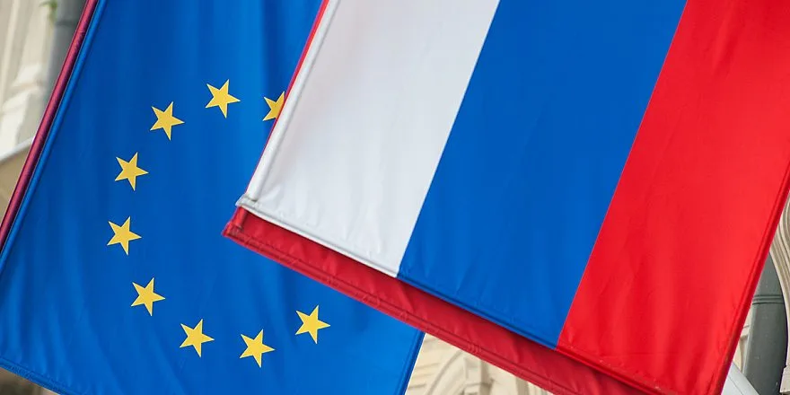 ЕС может принять новый пакет санкций в середине октября