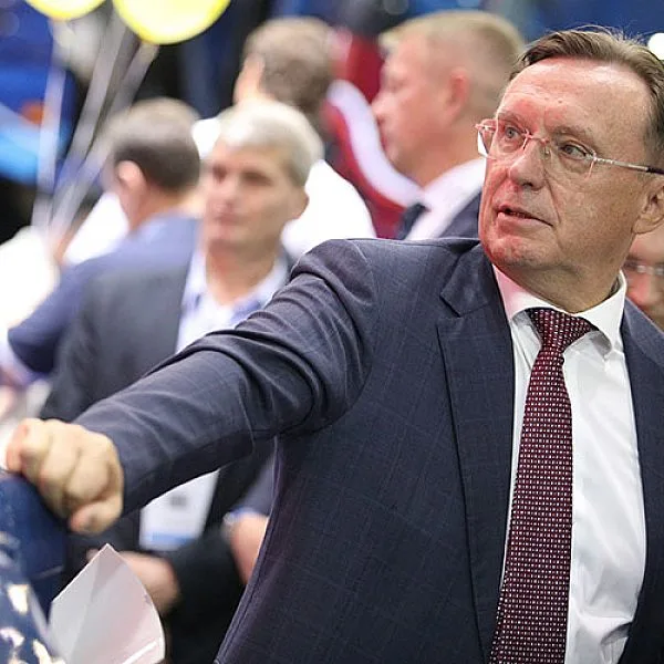 Паутина Когогина: «экономия» на рабочих КАМАЗа уходит в Европу?