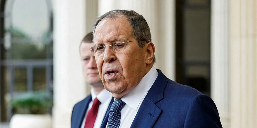 Лавров сравнил Великобританию с «гусем из-под душа» после раскрытия провокации с МиГ-31
