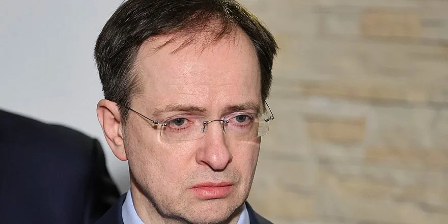 Мединский и Михалков посетят открытие памятника Балабанову в Екатеринбурге