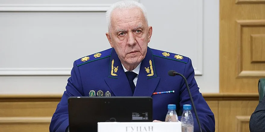 Евросоюз включил в новый санкционный список генпрокурора РФ